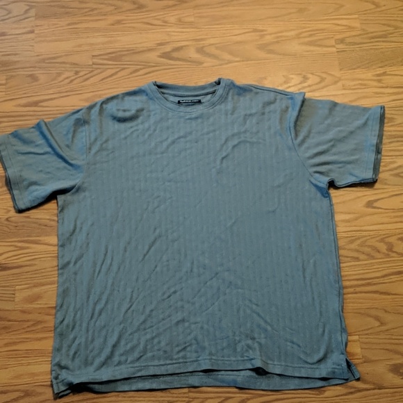 ⭐ Van Heusen Studio casual crew neck shirt - Picture 2 of 4